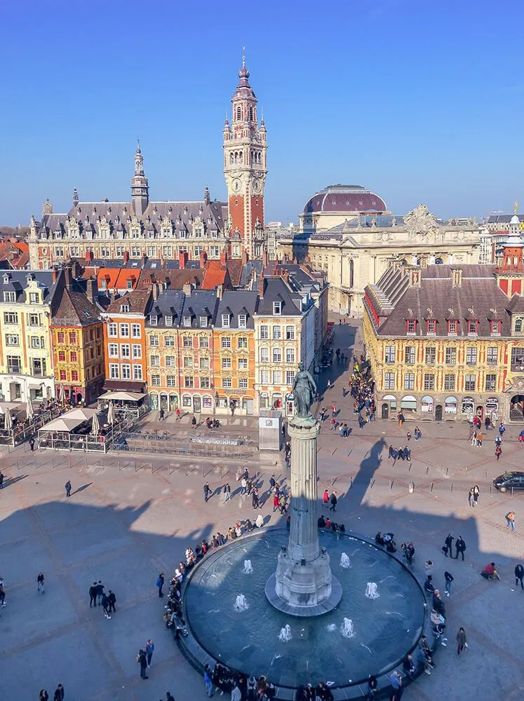 Vue aérienne place à Lille