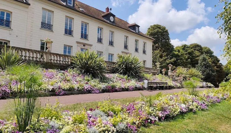 Crèche à Longjumeau - Trouver une place en crèche à Longjumeau