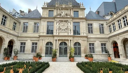 Crèche à Paris 3ème