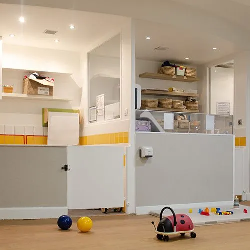 salle de vie micro-crèche Victoria